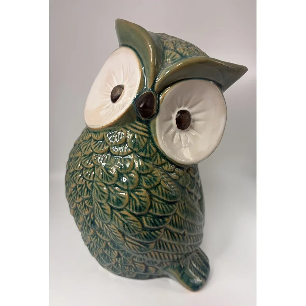 Wise Owl Green/Tan Ceramic 9”x5”x4”